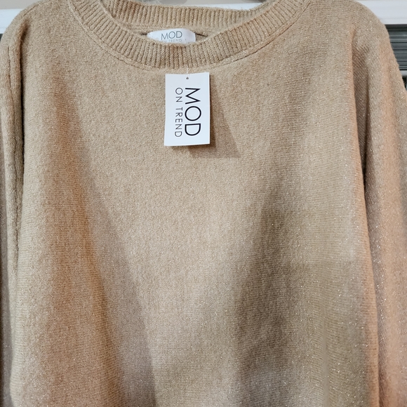 Mod On Trend Sweaters - MOD On Trend Women's Shimmer Crewneck Sweater in Beige